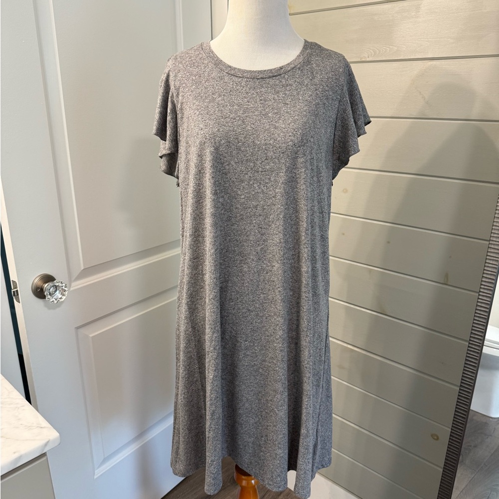 GAP flutter sleeve tshirt dress